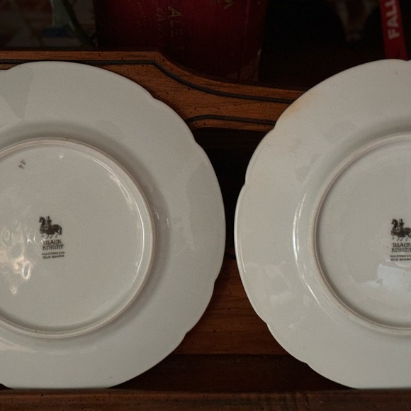 Antique Black Knight Set of 2 24k trim dishes - Picture 16 of 16